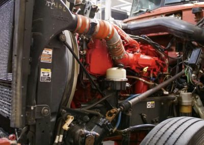 an image of El-Paso mobile truck engine repair.